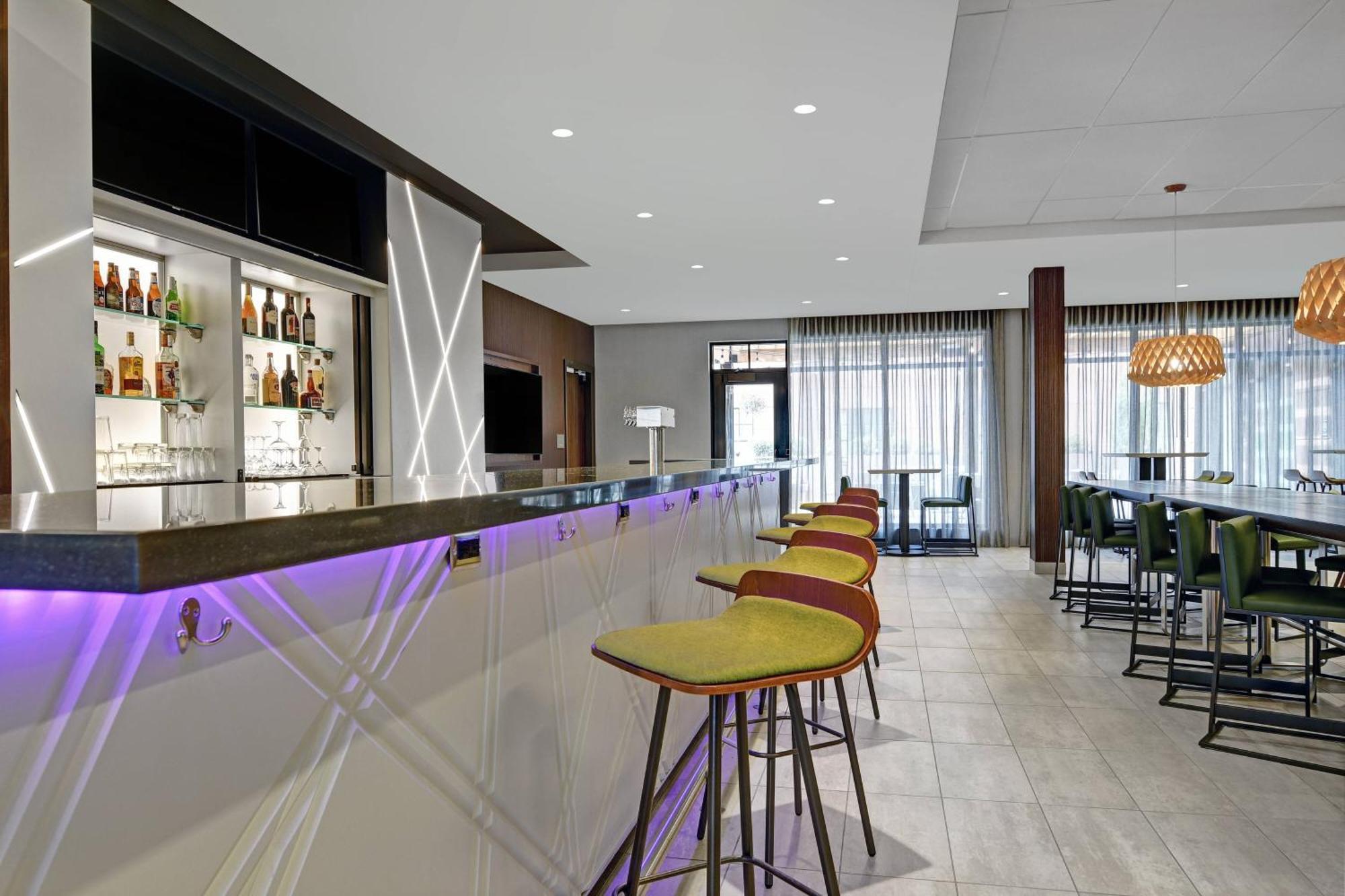 Courtyard By Marriott Manhattan Aggieville المظهر الخارجي الصورة